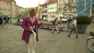 ERFURT ANGER / Regenschirm in die Speiche gesteckt / SEIN VATER