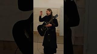 "Ave Maria" в московском метро.