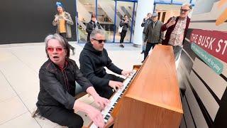 Insane Rock And Roll Piano Jam In The Mall