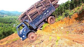 Thrilling Escape | Masterful Driving Overcomes Slick, Steep Hill with Overloaded Truck