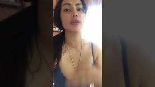 Sisca Mellyana Live | Showing Her Beautiful Cleaveage