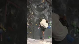 Tokyo Bouldering Bro