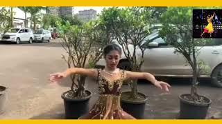Mansi ki master class | This time its about Mohiniyattam.. #mansidhruv #dance #youtube #masterclass