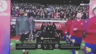 Commentator Ray Hudson sings a funny song about Coutinho while Barca's anthem was being played 