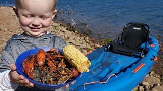 Crawfish Catch & Cook - Camping on Deserted Island (Fishing & Trapping Dinner)