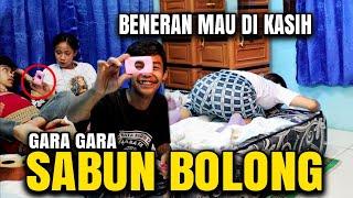 PRANK SABUN BOLONG KE AYU‼️ SAYA KASIH ASAL JANGAN SEKALI KALI MAIN TANTE GIVE