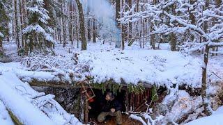 Winter Bushcraft! I've built five the best shelters for survival in a cold winter forest  ASMR