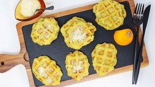 Neues vom Waffeleisen - ZUCCHINI PARMESAN PUFFER