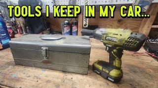 My Trunk Tool Kit:  The Tools I Keep in My Car by @GettinJunkDone