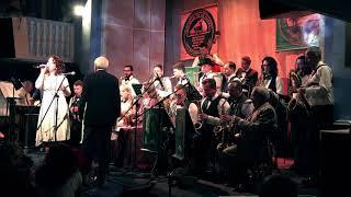 Gennadiy Golstain & St. Petersburg's Saxophones — I Don't Want To Set The World on Fire