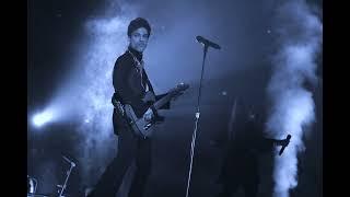 Prince - "Days Of Wild (incl. Wild & Loose)" (live Brisbane 2012)