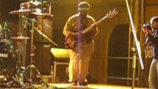 The Wailers - Aston Barrett Bass Solo + War - Live @ Pisa 28-4-09