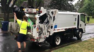 Mini Rear Loader Garbage Truck On Organics