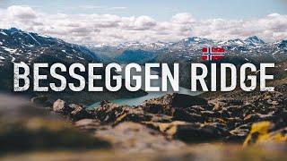 Hiking in NORWAY - BESSEGGEN RIDGE