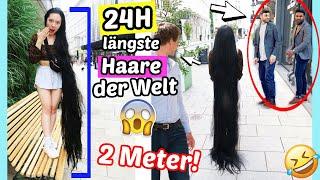 PEINLICH! 24 Stunden die LÄNGSTEN HAARE der Welt tragen in der Stadt Hamburg (mit BFF) & sie färben