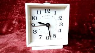 Часы будильник Севани сделано в СССР