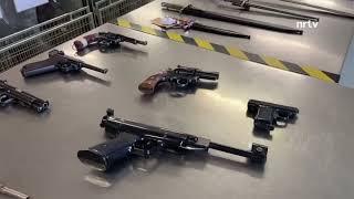 Quelles armes peut-on détenir chez soi en Suisse ?