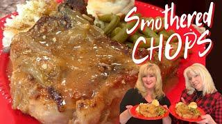 Southern Smothered Pork Chops and Gravy |  Smothered Pork Chops Recipe