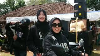 JADI TUKANG PARKIR GADIS GADIS CANTIK