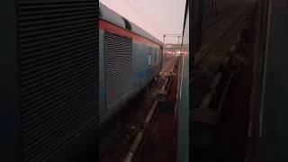 #shorts #shortvideo #raillovers #railfans #railways #railwaystation #train #explore #vibes #rail