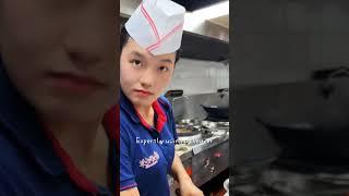 Masterful Cleaver Technique#cleverly#chef#cute#womanpower#culture#culinary#cooking#cleaver#showhowto