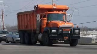 semi-truck repair service | Hays, KS – Truck Parts & Equipment