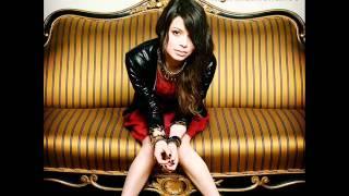 Miranda Cosgrove - High Maintenance