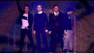 5IVE SING 'KEEP ON MOVIN' LIVE - THE BIG REUNION