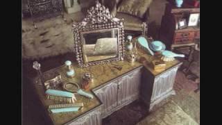 Queen Mary's Dolls' House in detail