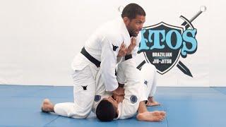 Arm Bar From Mount and Variations - Andre Galvao