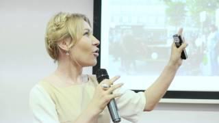 How to change the world, dealing with neighbors | Alena Popova | TEDxPokrovkaStWomen