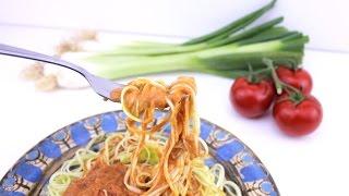 Zoodles mit Tomatensauce - alles Rohkost  baumfrei.de