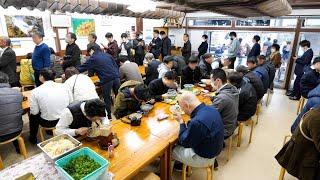 【香川】朝７時開店→１日１０００人が殺到する怪物セルフサービスうどん屋がエグい丨Tempura and Udon Restaurant : Japanese style