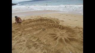 Sand Art on Little Beach / Maui