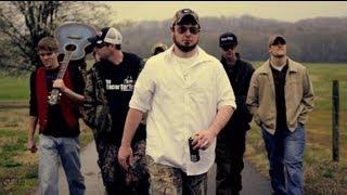 Jawga Boyz - Chillin In The Backwoods (OFFICIAL MUSIC VIDEO) feat. Young Gunner