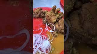 Most Popular Haji Muhammad Hussain Fried Chicken in Old Delhi #delhifriedchicken #delhistreetfood