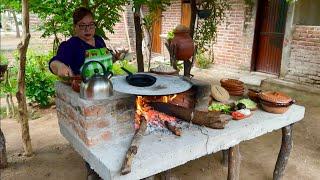 DOÑA JUANI NOS ENSEÑA A PREPARAR ESTAS ENCHILADAS GRATINADAS, QUEDARON DELICIOSAS || AY NOMAS