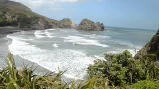 Piha Beach