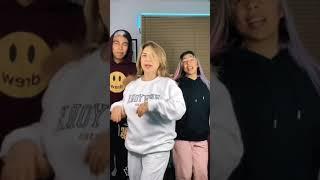 Nuestra mamá baila con nosotros / LOSSIBLINGS / TIK TOK TUMBLR