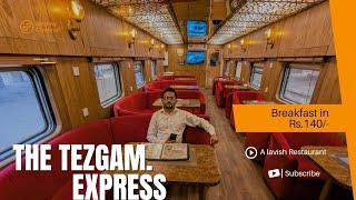 Restaurant Khud Chal ker aa gya | Best experience of Premium Loung in Tezgam Train