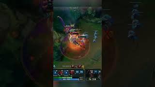 tripleee dunk #leagueoflegends #funny #gaming  #leagueoflegendsmemes #shorts