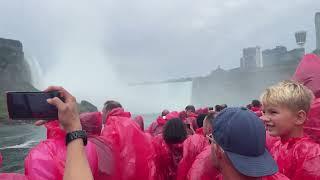 Niagara Falls Group Tour Canada - Zoom Tours