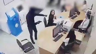 Ограбление банка «Открытие» в Тюмени | 72.ru