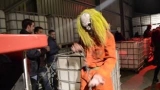 Clowns wachtrij Eddie's Funhouse Of Fear 2013. Korte compilatie DVD GM Crew.