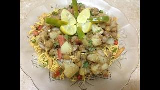 Pakistani mom chana chaat recipe /how to make chana chaat at home by foodplus