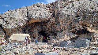 Amir's family: Cave nomads. Amir's family's efforts for the comfort of family members