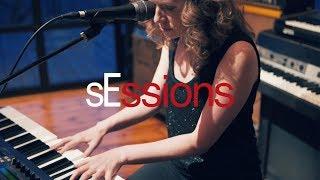 sEssions: Ruth Trimble + The V7