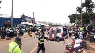 KIGALIHabereye IBINTU Biteye UBWOBA! INZOKA Nini Cyane Yizinze Ku Modoka Police Igira UBWOBA!