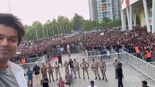 Thalapathy Vijay's Fun Selfie Video with Fans in Kerala!  #ThalapathyVijay #KeralaFans #SelfieFun