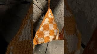 3 ways to wear this checkered crochet bikini top #crochetbikini #crochetbikinitop #crochetpattern
